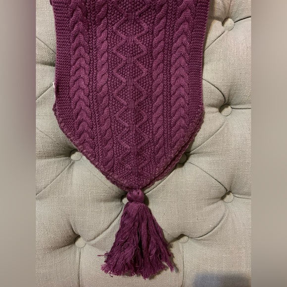 SmartWool bunny slope scarf in sangria - Picture 3 of 5